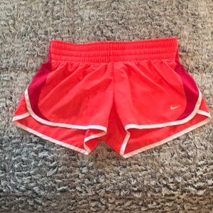 Nike short running shorts - EUC